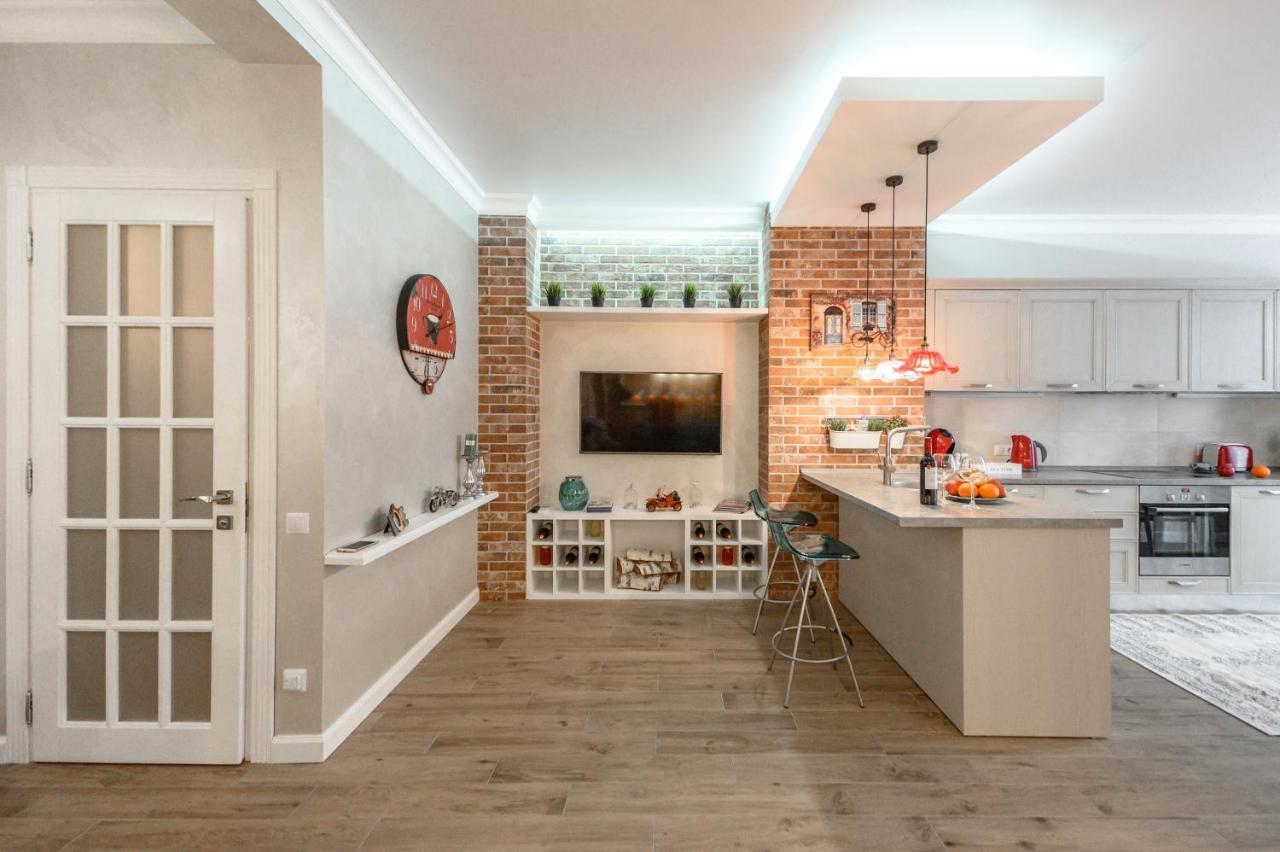 Arkadia Plaza Design Apartment Odessa Extérieur photo